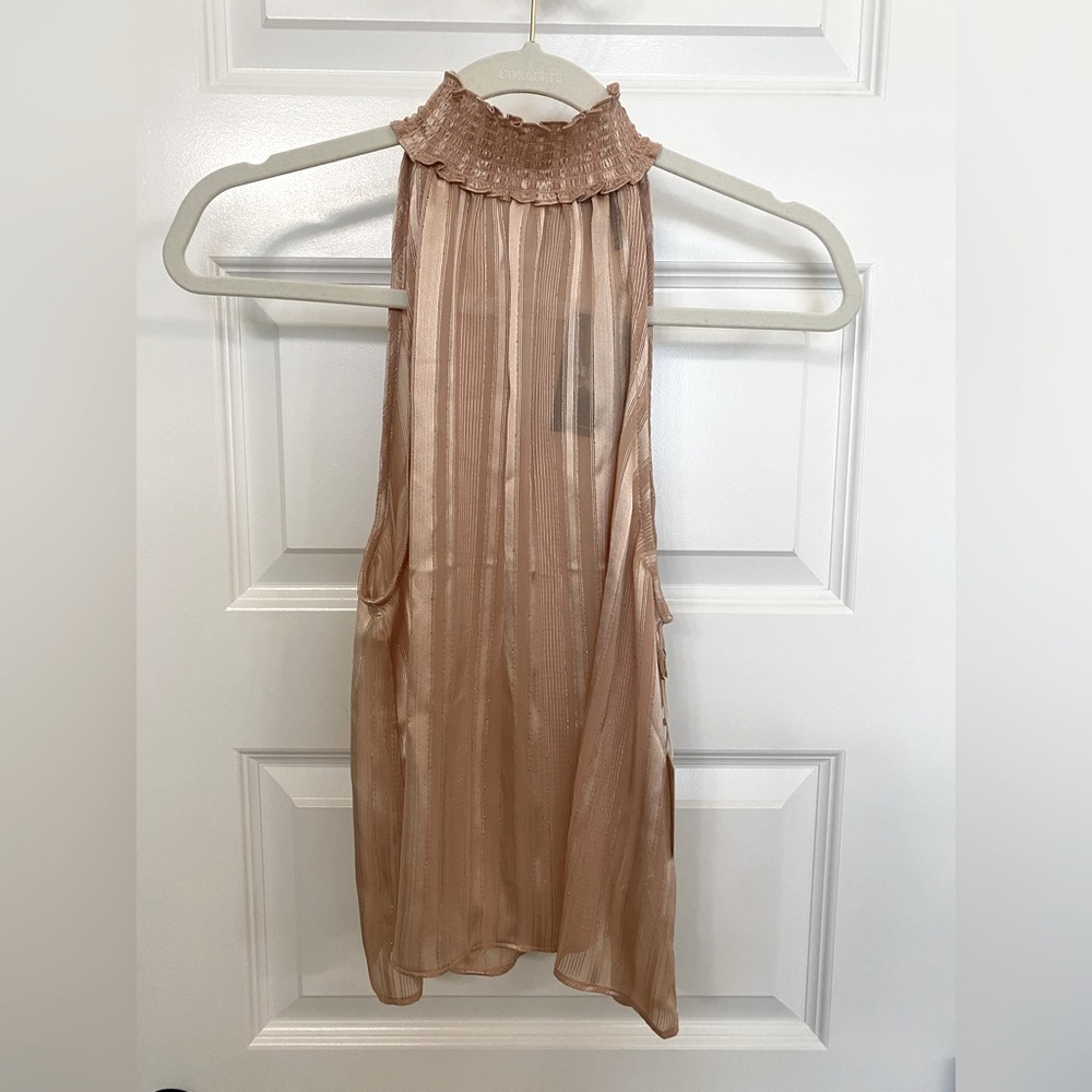 Sparkling women’s tank.